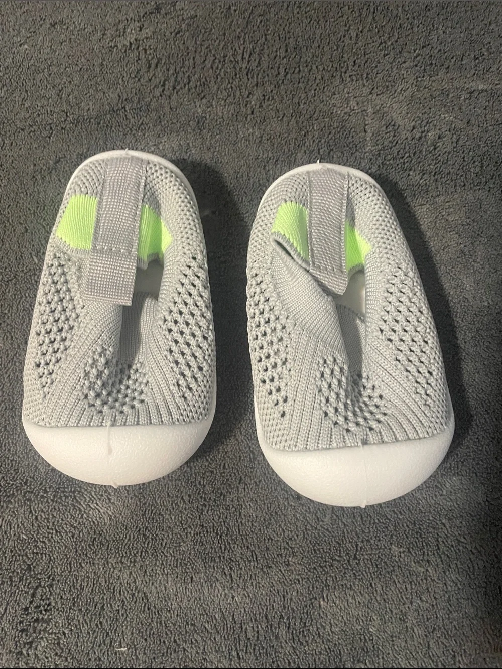 Kids Lightweight Knit Slip-On Shoes in Light Gray with Neon Accent